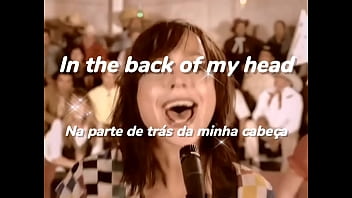 Hot night crash tradução