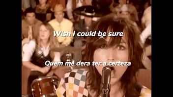 Hot night crash tradução