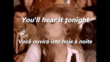 Hot night crash tradução