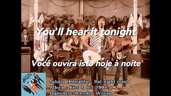 Hot night crash tradução