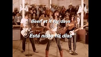 Hot night crash tradução