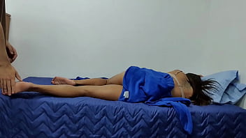 Meio primo me visitou para me da pau Meio primo me visitou para me da pau