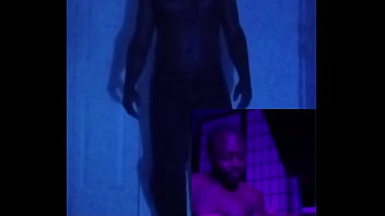 Singing in any room color 1