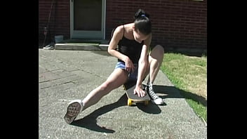 Zoe amateur skater shows her pierced nipples & flashes pussy