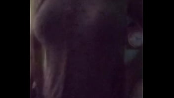 Me quito la ropa y lo que gano es una cogida rica