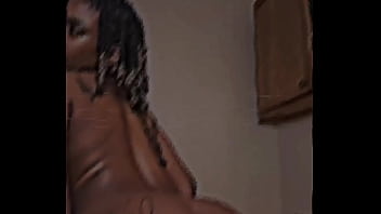 Cause i’m toxicbrownskinn #freakyweekend #earthquake #fypviraltwitter #teambuddhabang #houston420 #bigboogie #bigboot