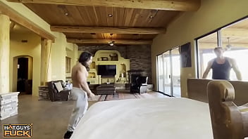 What a crew y'all sneaky peeky at the hot mess from hotguyshouse’s freshest szn