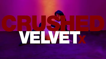 Cvx 111 yhivi in knee highs