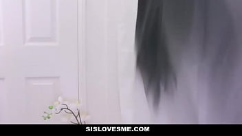 Stepsis is so horny she can't resist her stepbro dick