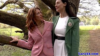 Mature lesbian pussylicked by british milf