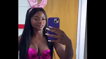 Coelhinha aprontando