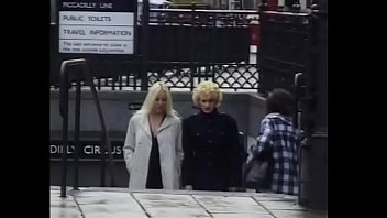 Gorgeous cutie donna moans as a huge cock bangs her wet cunt Gorgeous cutie donna moans as a huge cock bangs her wet cunt