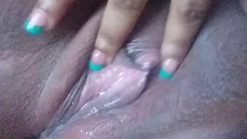 Dive in her white wet pussy Dive in her white wet pussy