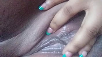 Dive in her white wet pussy