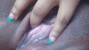 Dive in her white wet pussy