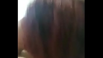 Elmegatron haciendo lo suyo con la perrita en su cuarto