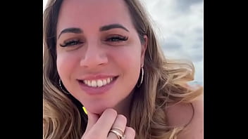 Flexin’ now so i don’t forget to count my blessings ##hawaii