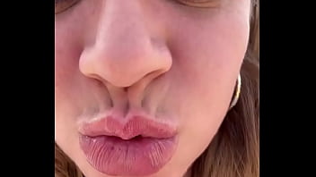 Flexin’ now so i don’t forget to count my blessings ##hawaii