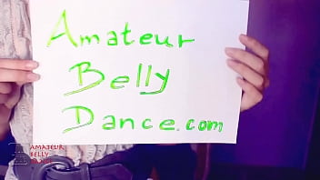 Booty girl queen of twerking