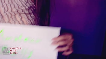 Booty girl queen of twerking