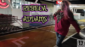 Crazy rebeca addams in jeans buttcrack at the supermarket