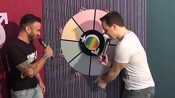 Confira A Participação Do Pornstar Brenno Santiago No Papomix thumbnail