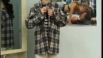 Amateur Horny Teen Girl Masturbating thumbnail