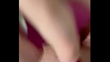 La paisa uses her rose for pleasure