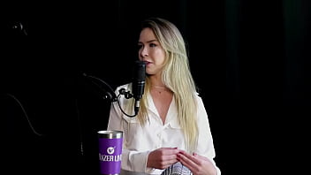 Saiu roxa de um vídeo de sadomasoquismo e quase chorou achou ruim ao perder a virgindade e o fetiche que não faria é o milena moreau sheer red