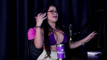 Saiu roxa de um vídeo de sadomasoquismo e quase chorou achou ruim ao perder a virgindade e o fetiche que não faria é o milena moreau sheer red Saiu roxa de um vídeo de sadomasoquismo e quase chorou achou ruim ao perder a virgindade e o fetiche que não faria é o milena moreau sheer red