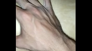 Novinha gozou no pau