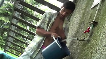 Hot Gypsy Akon Gets His Friend To Give Him A Hot Handjob And Films It thumbnail