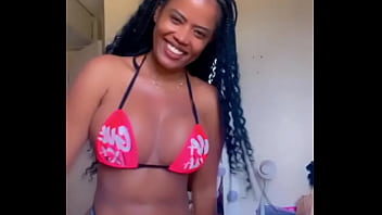 Musa do samba tesão