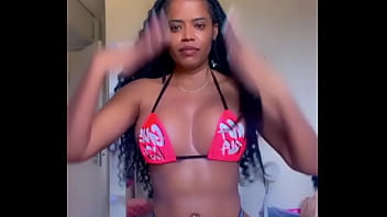 Musa do samba tesão