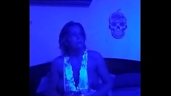 Mandeezy4u2 at home alone