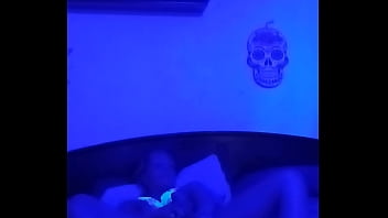 Mandeezy4u2 at home alone