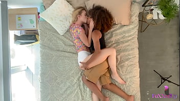 Chloe cherry & jenna foxx play with each other cunnilingus & more