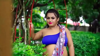 সেক্সি ভাবির শাড়ি শট ভিডিও thumbnail