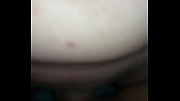 Comendo a bucetinha da minha esposa