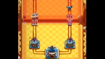 Fodendo com a vida da lvl11 com meu deck de bruxa