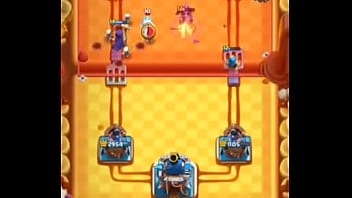 Fodendo com a vida da lvl11 com meu deck de bruxa