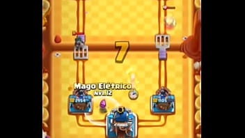 Fodendo com a vida da lvl11 com meu deck de bruxa