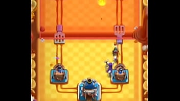 Fodendo com a vida da lvl11 com meu deck de bruxa