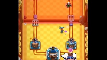 Fodendo com a vida da lvl11 com meu deck de bruxa