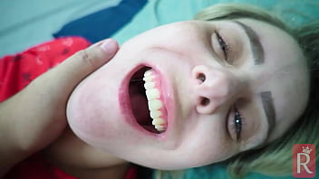 Pov meu marido levou um amigou para me comer no pelo pov my husband took a friend to fuck me in the hair