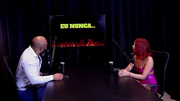 A mãe e pai a apoia transou com três respondeu as perguntas do "eu nunca" e mama senta ou passa bruna ferrari watch sheer red