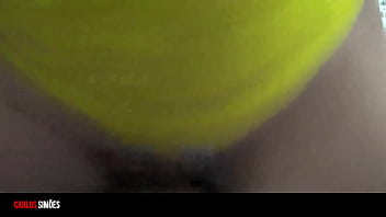 Novinha gostosa sentando no pauzão do namorado