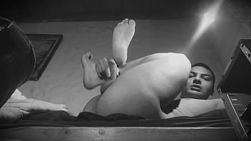 Pintando las paredes de blanco con semen caballero sexy número uno auto footjob culo arriba