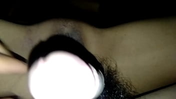 เล่นเสียวหีกับสาวนักศึกษาแตดสวยหีใหญ่จนน้ำแตก