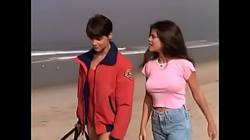 Yasmine Bleeth Baywatch Without Bra thumbnail